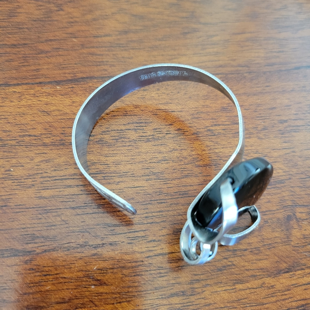 Very Unique Bracelet.🖤 One of a Kind!
